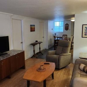 appartement 4 1/2 meublé et tout équipé Limoilou (libre maintenant) - Photo 2