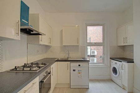 3 bedroom maisonette to rent - Photo 5