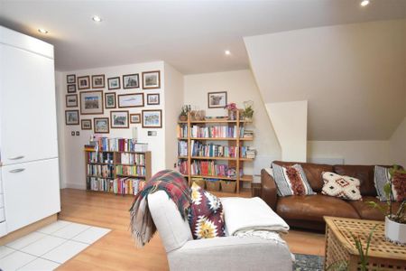 Skeldergate, York - Photo 2