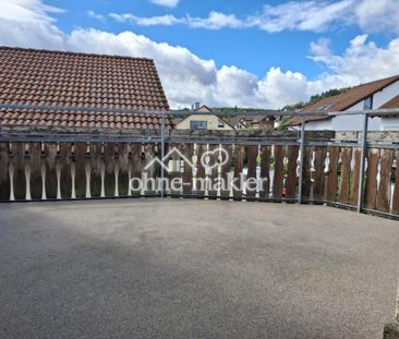 Toll geschnittene Dachgeschosswohnung mit Balkon - Photo 1