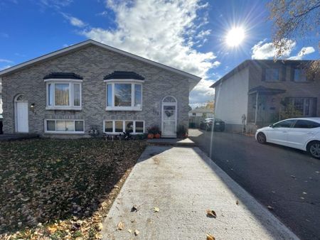 2-299 Owens Crescent - Photo 3