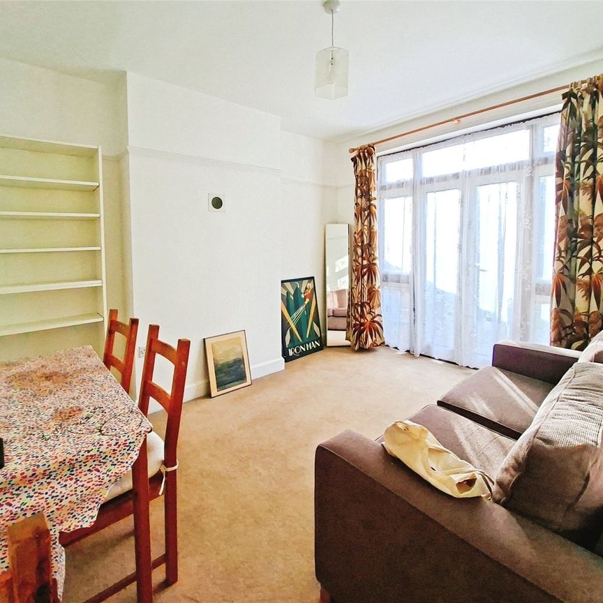 Millmark Grove, London, SE14 6RH - Photo 1