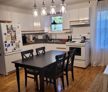 4 ½ $1285 à 5 mi de la gare St-Basile-le-Grand - Photo 2