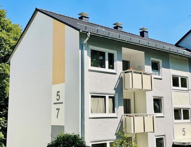 Gepflegte 2-Zimmer-Erdgeschosswohnung mit tollem Ausblick - Foto 1