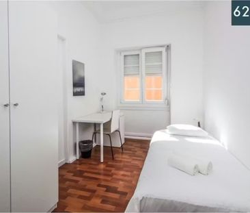 Alameda Dom Afonso Henriques, Lisbon, Lisbon 1000-123 - Photo 3