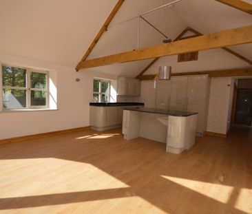 2 bedroom detached house to rent - Photo 6