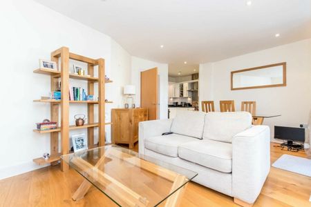 Merton Road, SW19, London - Photo 2