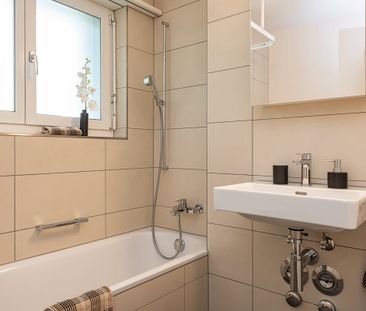 4.5 Zimmer, 100 m², 1. Stock - Foto 3