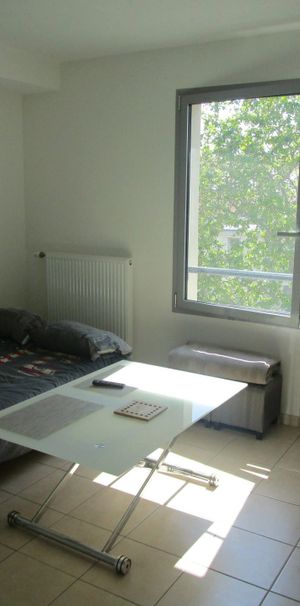 Location Appartement 1 pièce 21m² VALENCE 26000 - Photo 1
