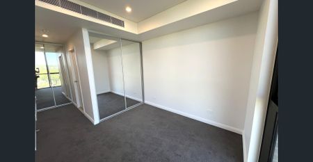 BRAND NEW Luxury, Location, and Convenience - Photo 3