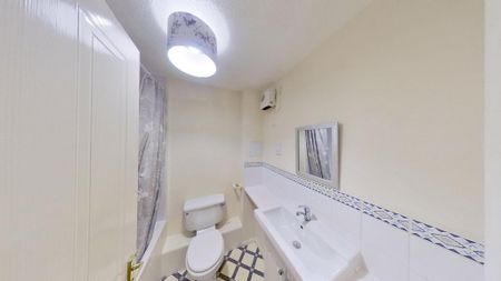 1 bedroom flat to rent - Photo 4