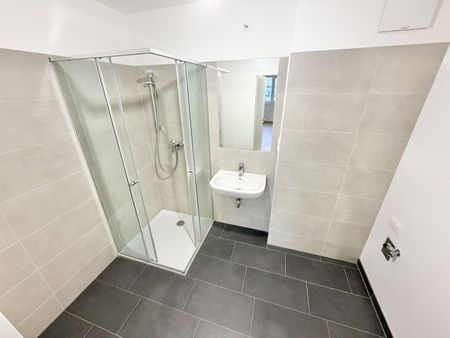 Moderne 2 Zi -Wohnung mit Loggia - nahe Milleniumcity (provisionsfrei!) - Photo 4