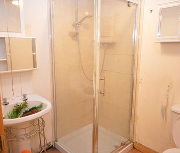 1 Bed Flat - Photo 6