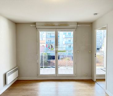 Location Appartement 2 pièces 33m² - Photo 3