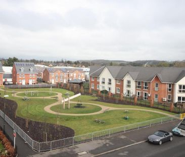 2 bedroom flat to rent - Photo 2