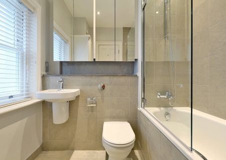 Extremely spacious one bedroom apartment with the rare benefit of a large, private patio superbly located for the shops and restaurants of Marylebone High Street, and trendy Chiltern Street. - Photo 5