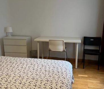 4-bedroom apartment for rent in Jerónimos, no restrictions. - Photo 1
