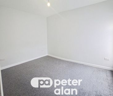 Neath Road - Photo 2