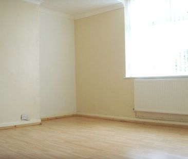 Studio Flat in Tuebrook - Photo 1