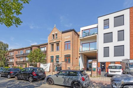 Recent gerenoveerd appartement mét terras - Photo 2