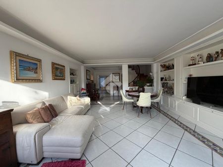 Villa singola in affitto - Photo 2