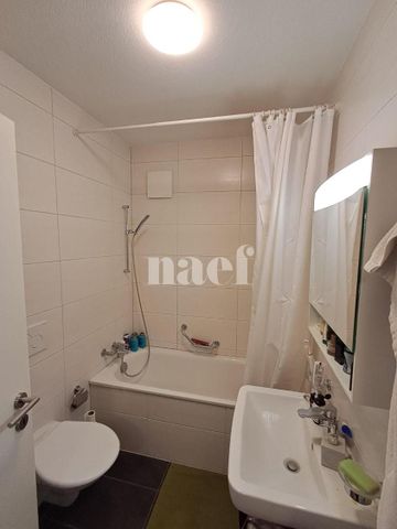 2.5 Zimmer, 64 m², 1. Stock - Photo 4