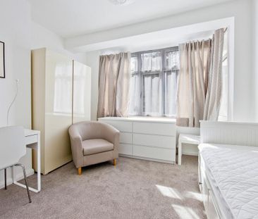 House share to rent - Photo 1