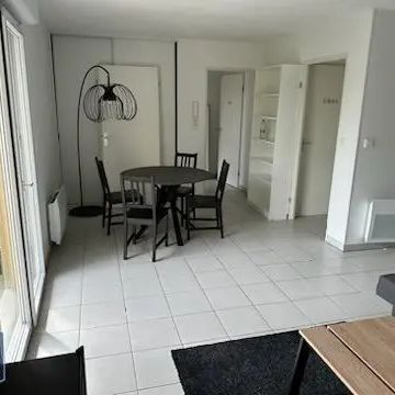 Appartement à louer 2 pièces 46.3m² - Photo 1