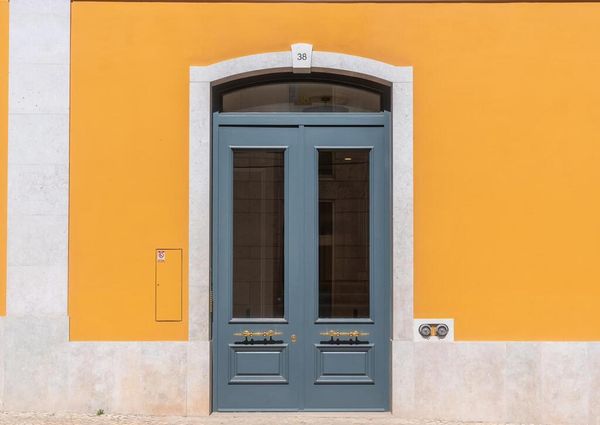 1 Bedroom Apartment with swimming pool, Janelas Verdes, Lisboa