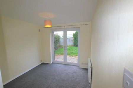 2 bedroom bungalow to rent - Photo 4