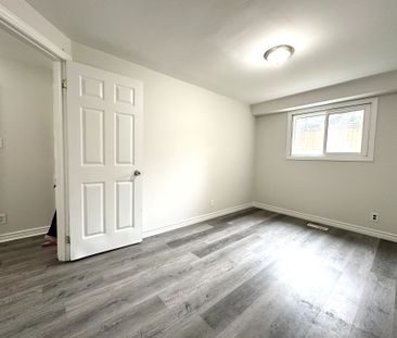 For Lease - 270 Coventry Court, Oshawa, Ontario - Photo 4