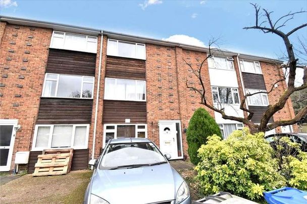 Wayside Mews, Maidenhead, Berkshire, SL6 - Photo 1