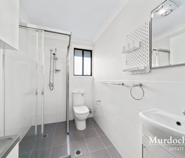 High-Demand Castle Hill Location Two-Bed Granny Flat, Walk-to-Metro - Photo 3