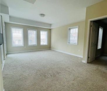 Property For Lease | X9256462 - Photo 2