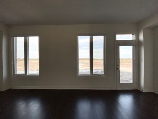 For Lease - 1461 Savoline Boulevard, Milton, Ontario - Photo 1