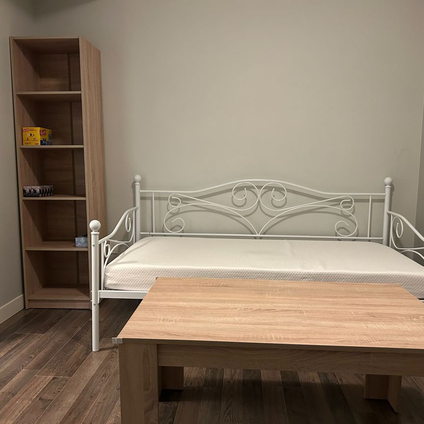 For Lease - 62 Balsam Street Unit# B506, Waterloo, Ontario - Photo 1