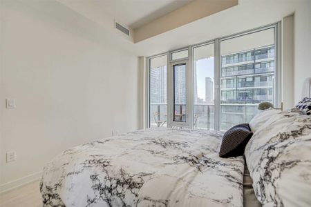 For Lease - 300 Richmond Street Unit# 1702, Toronto, Ontario - Photo 2