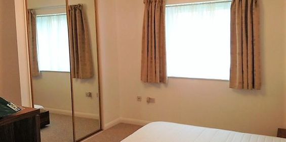 1 bedroom in a house share to rent - Photo 3