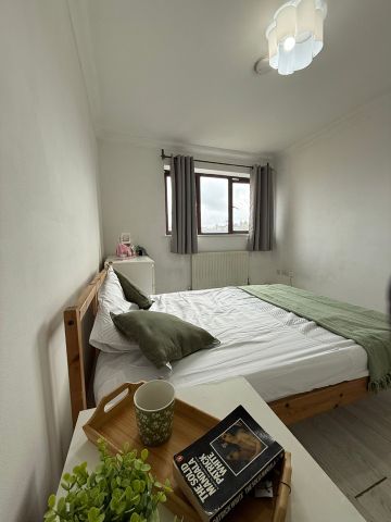 Room in a Shared House, Hilda Road, E16 - Photo 3