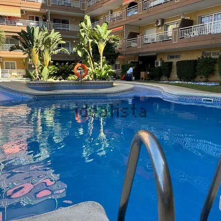 Alquiler de piso en Paseo Marítimo Rey de España - Photo 1