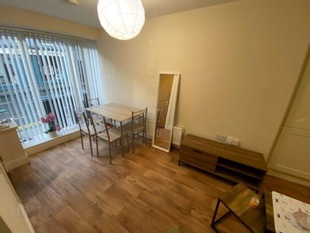 1 13/15 Bridge Street, Lisburn, BT28 1XZ - Photo 3