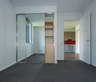 423/18 Bonar Street, Arncliffe NSW 2205 - House For Rent | Domain - Photo 4