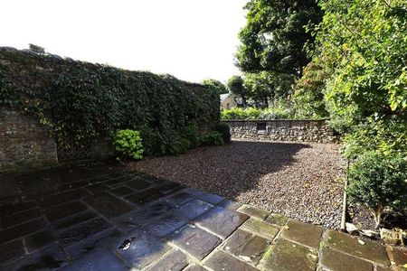 Nichol House, Nash Manor, Vale Of Glamorgan, CF71 - Photo 2