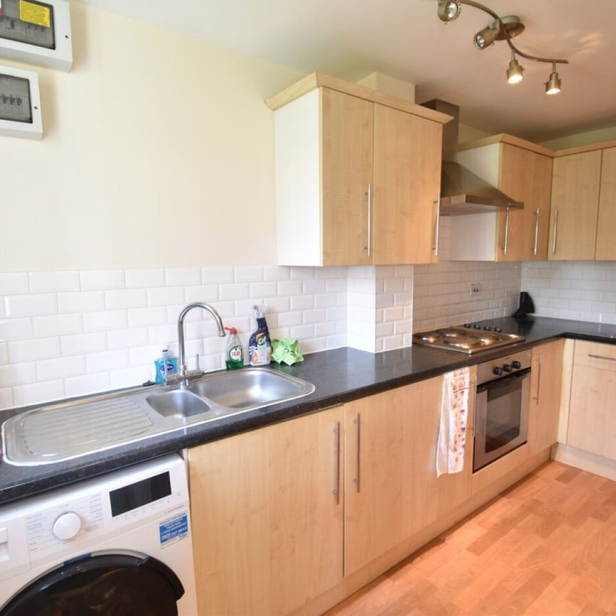 2 bedroom Cluster Home - GRESLEY CLOSE, WELWYN GARDEN CITY - Photo 1