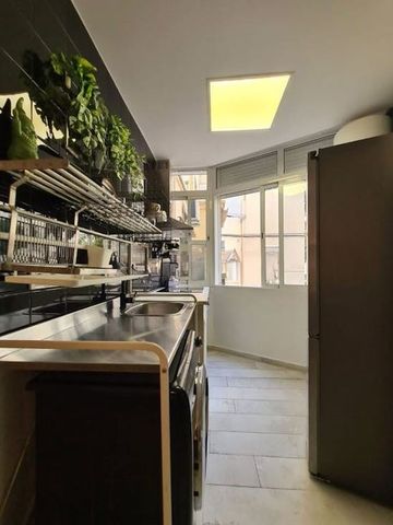 Carrer de lEnginyer Rafael Janini, Valencia, Valencian Community 46022 - Photo 5