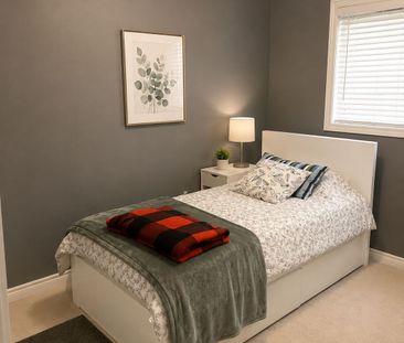 For Lease - 2280 Baronwood Drive Unit# 32, Oakville, Ontario - Photo 6