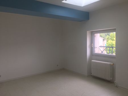 Location Appartement 2 pièces 39m² MONT DE MARSAN 40000 - Photo 3