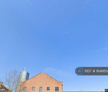 1 bedroom in a flat share to rent - Photo 1