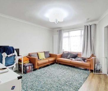 Ryvers Road, Langley, SL3 - Photo 2