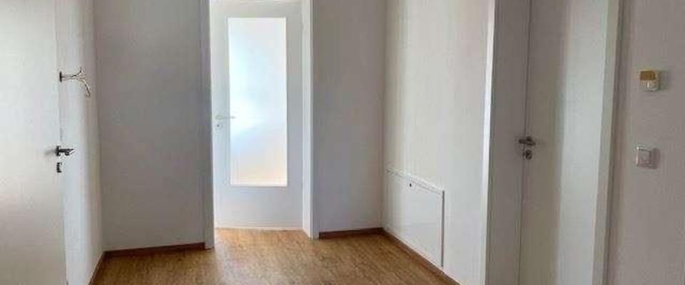 Zweitbezug! 3 Zimmer Wohnung im EG! Effizienzhaus KfW 40Plus - Foto 1